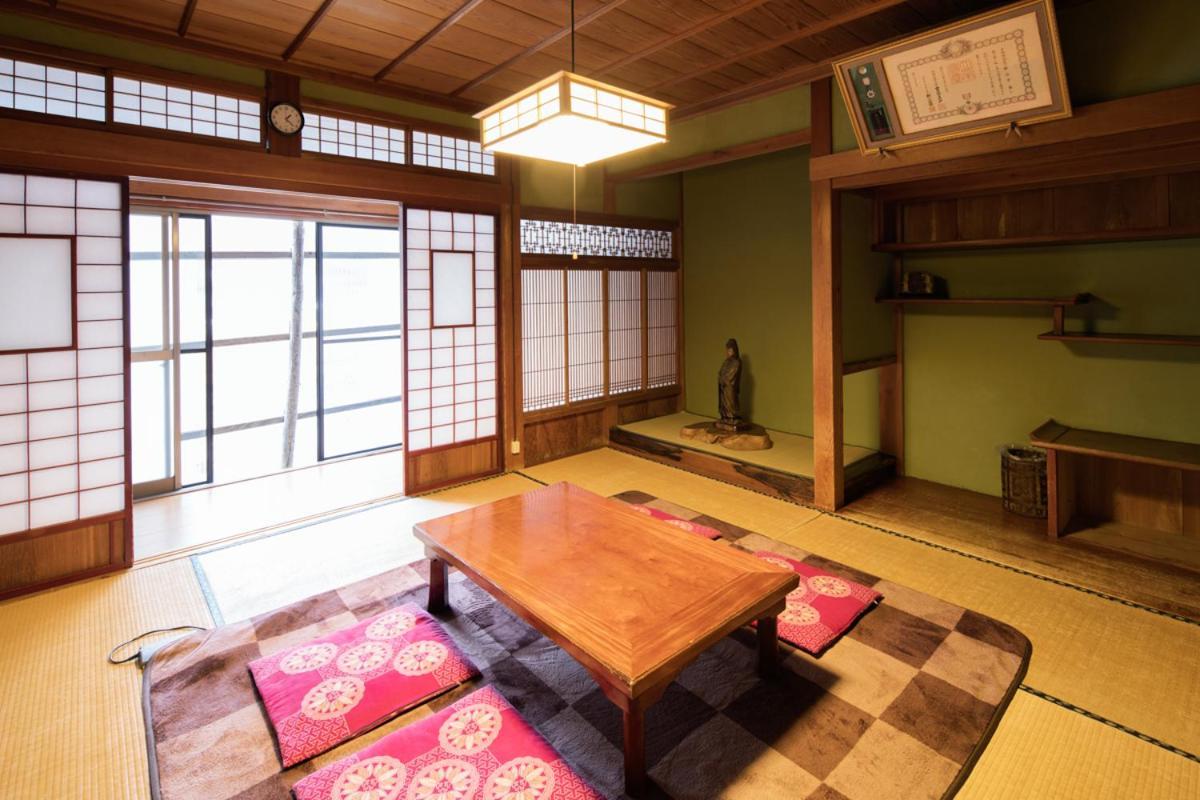 Shirakawago Gassho House Nodaniya Екстер'єр фото